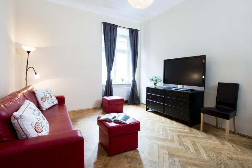 Deluxe Family Suite
